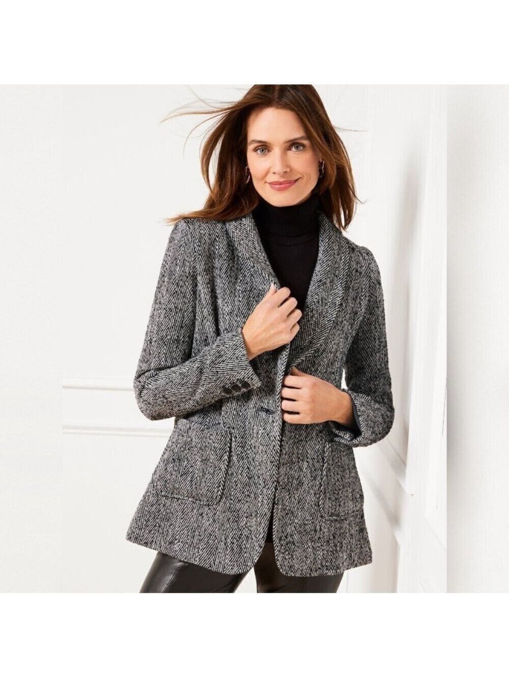 NWT TALBOTS Relaxed Black & White Herringbone Blazer Wool Blend Jacket Size 6